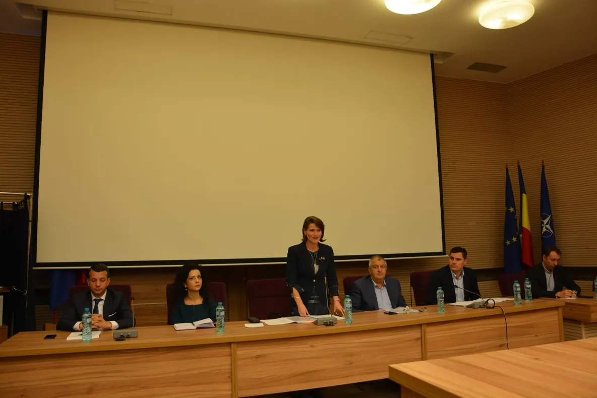 Autoritățile călărășene, alertate de creșterea consumului de etnobotanice în municipiu