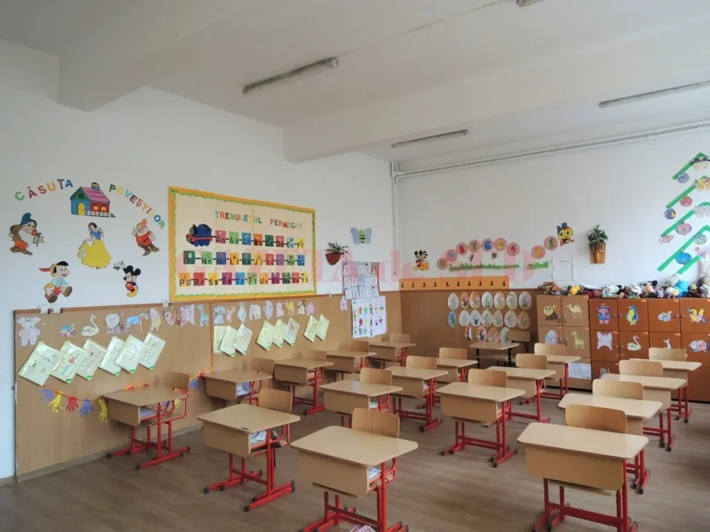 După două săptămâni, cererile de înscriere în clasa pregătitoare, în judeţul Călăraşi, au ajuns la 1.776