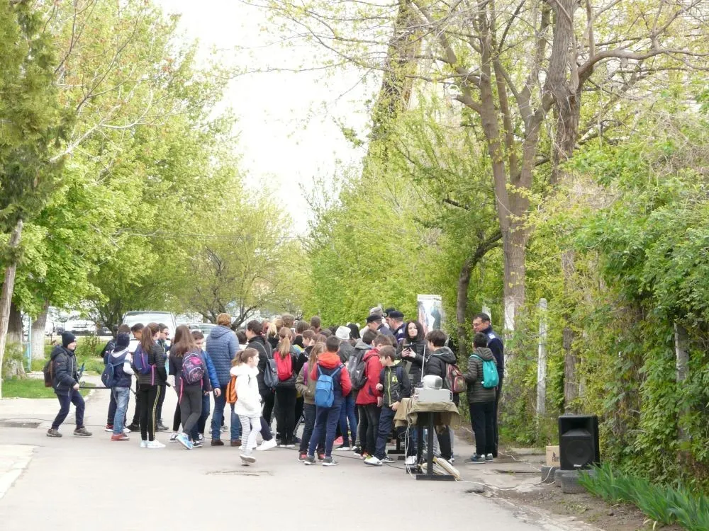 Jandarmeria Călărăşi şi-a deschis porţile pentru săptămâna „Şcoala Altfel”