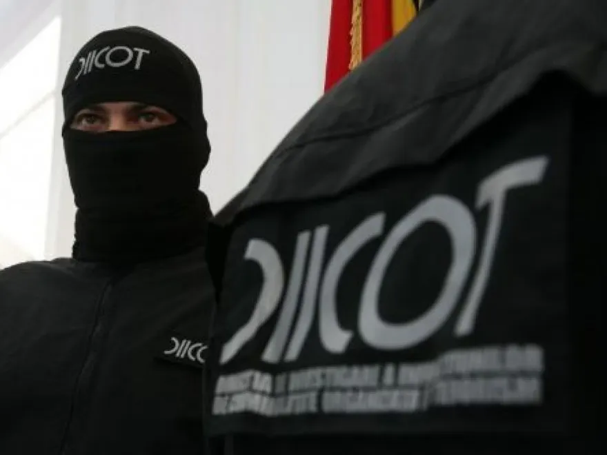 Percheziții în Călărași și Brăila la persoane bănuite de trafic de persoane și proxenetism