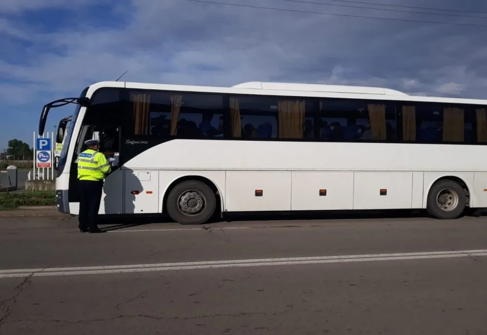 Polițiștii au verificat modul în care transportatorii respectă ordonanțele militare