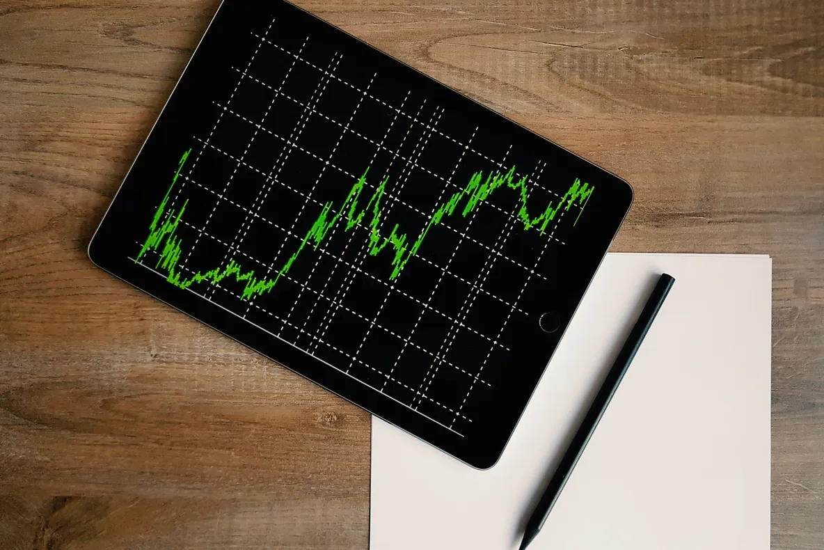 STUDIU TERMENE.RO: 9.25% dintre hotelurile și restaurantele din Călărași solicită certificatul pentru situații de urgență. 11.26% aplică la programul IMM Invest (P)
