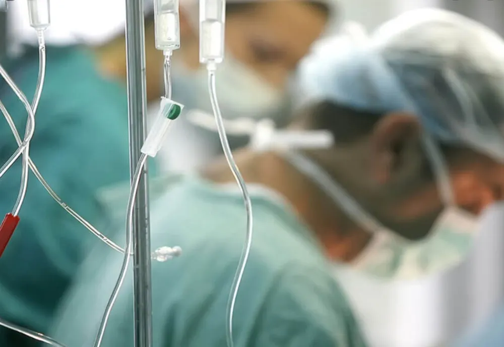 Peste 8.000 de cazuri noi de coronavirus, raportate sâmbătă. Câte persoane au decedat