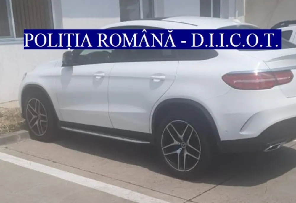 VIDEO Percheziții la Călărași. DIICOT a deranjat traficanții de droguri