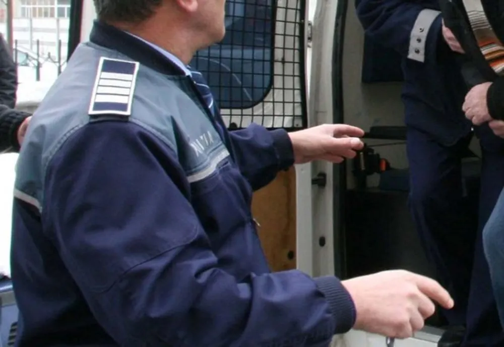 Călărășean arestat pentru violența în familie și nerespectarea ordinului de protecție
