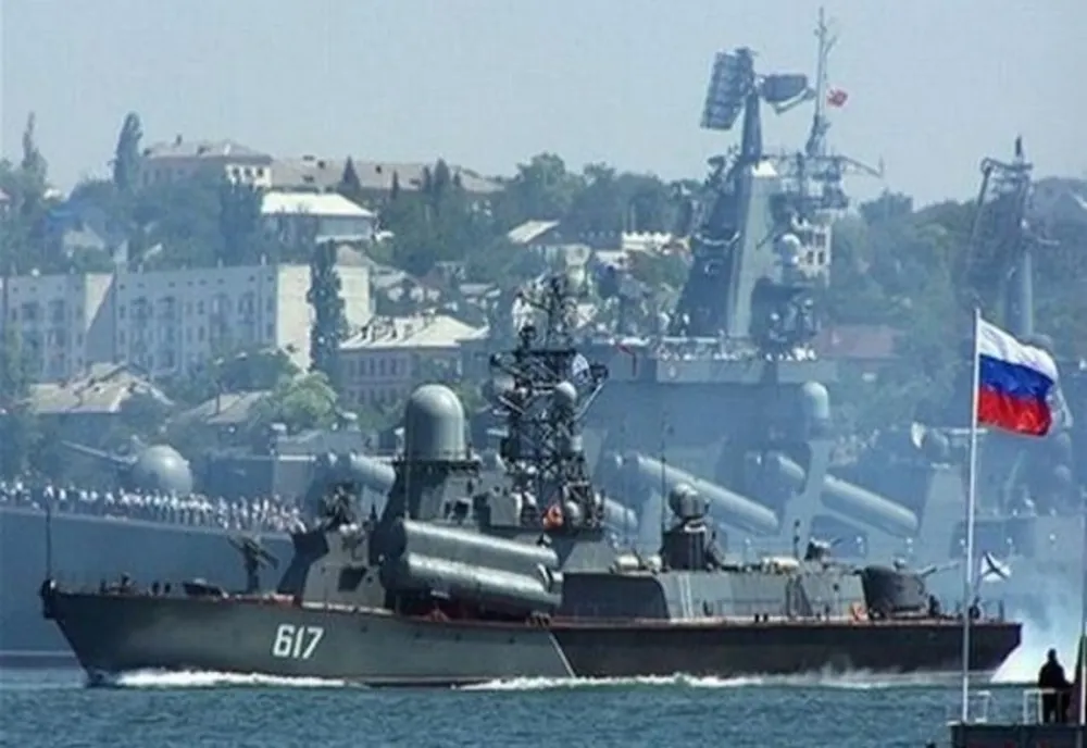 Ucraina a bombardat statul major al Flotei Ruse de la Marea Neagră
