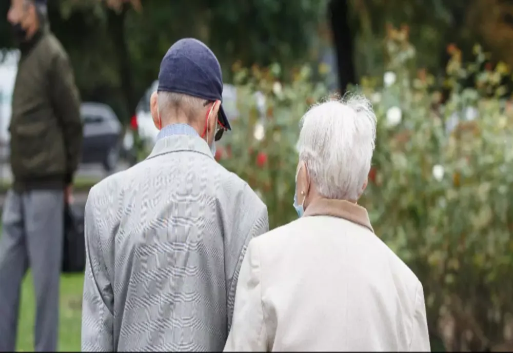 INS: NUMĂRUL MEDIU DE PENSIONARI, ÎN CREȘTERE CU 18.000