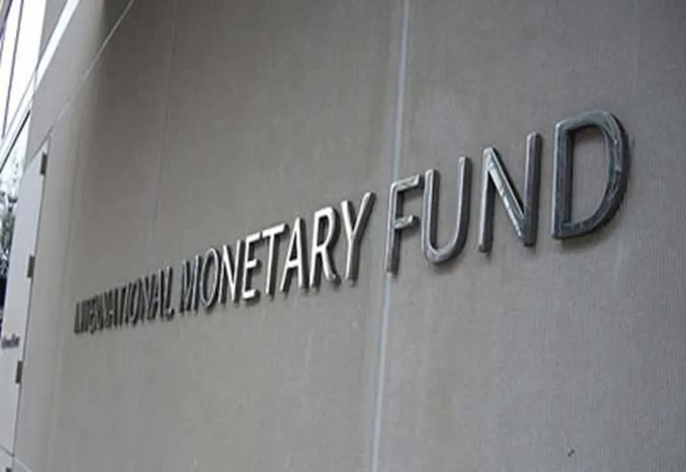 FMI: ECONOMIA SUA DĂ SEMNE DE ÎNCETINIRE