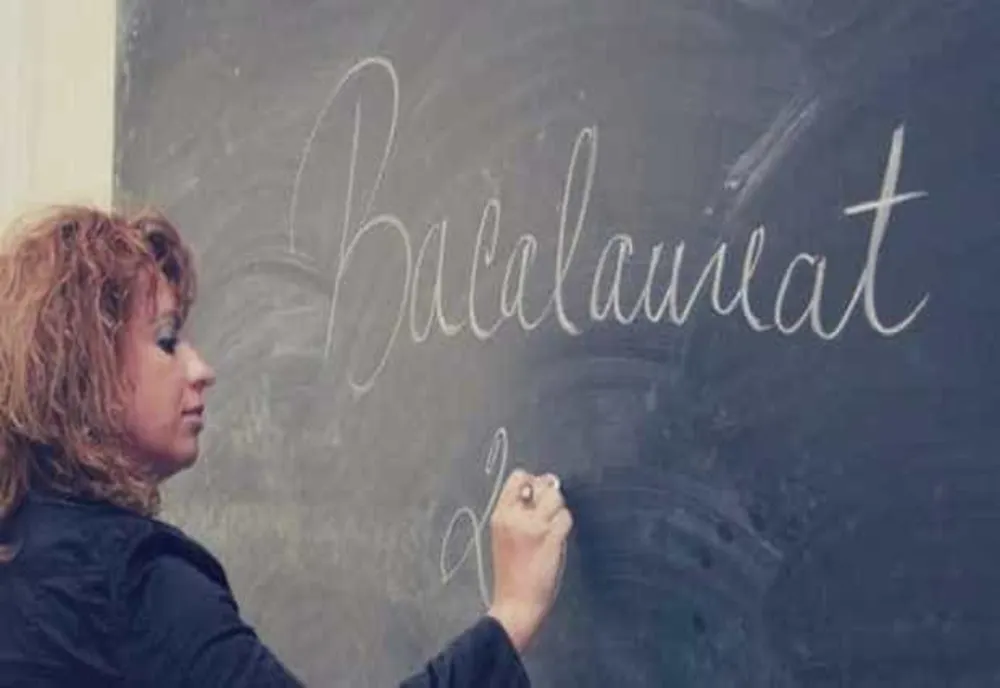 TOT MAI PUȚINI ELEVII SE ÎNSCRIU LA BACALAUREAT: MINISTERUL EDUCAȚIEI RAPORTEAZĂ CEL MAI MIC NUMĂR DIN ULTIMII 20 DE ANI