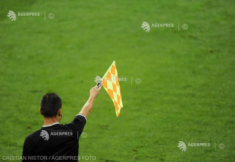 MARIAN BARBU, OVIDIU HAŢEGAN ŞI RADU PETRESCU ARBITREAZĂ ÎN PRIMA ETAPĂ A LIGII NAŢIUNILOR