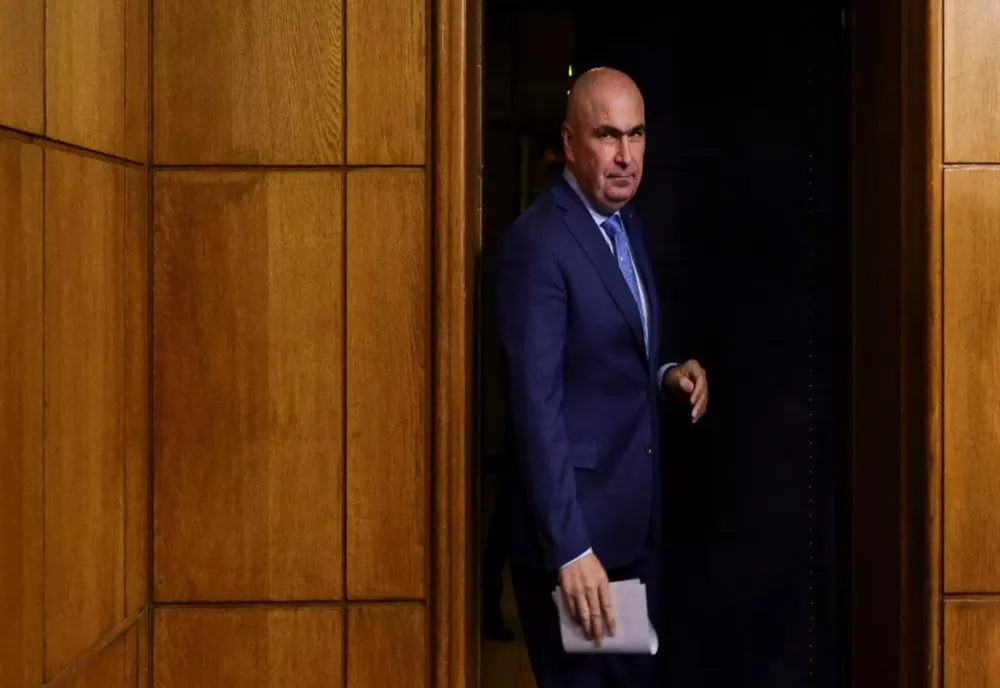 PREMIERUL FACE ANUNȚUL ZILEI ÎN DIRECT LA REALITATEA PLUS, DE LA ORA 16. MAI RĂMÂNE SAU NU BOLOJAN LA PALATUL VICTORIA?