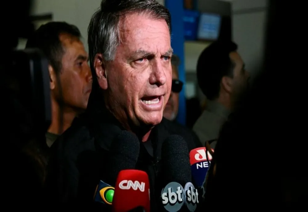 BRAZILIA: FOSTUL PREȘEDINTE BOLSONARO, CONDAMNAT LA 27 DE ANI DE ÎNCHISOARE
