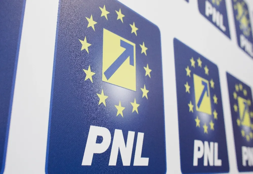 „Puciștii” din PNL, dați afară de la șefiile de comisii. Cine apare pe lista neagră