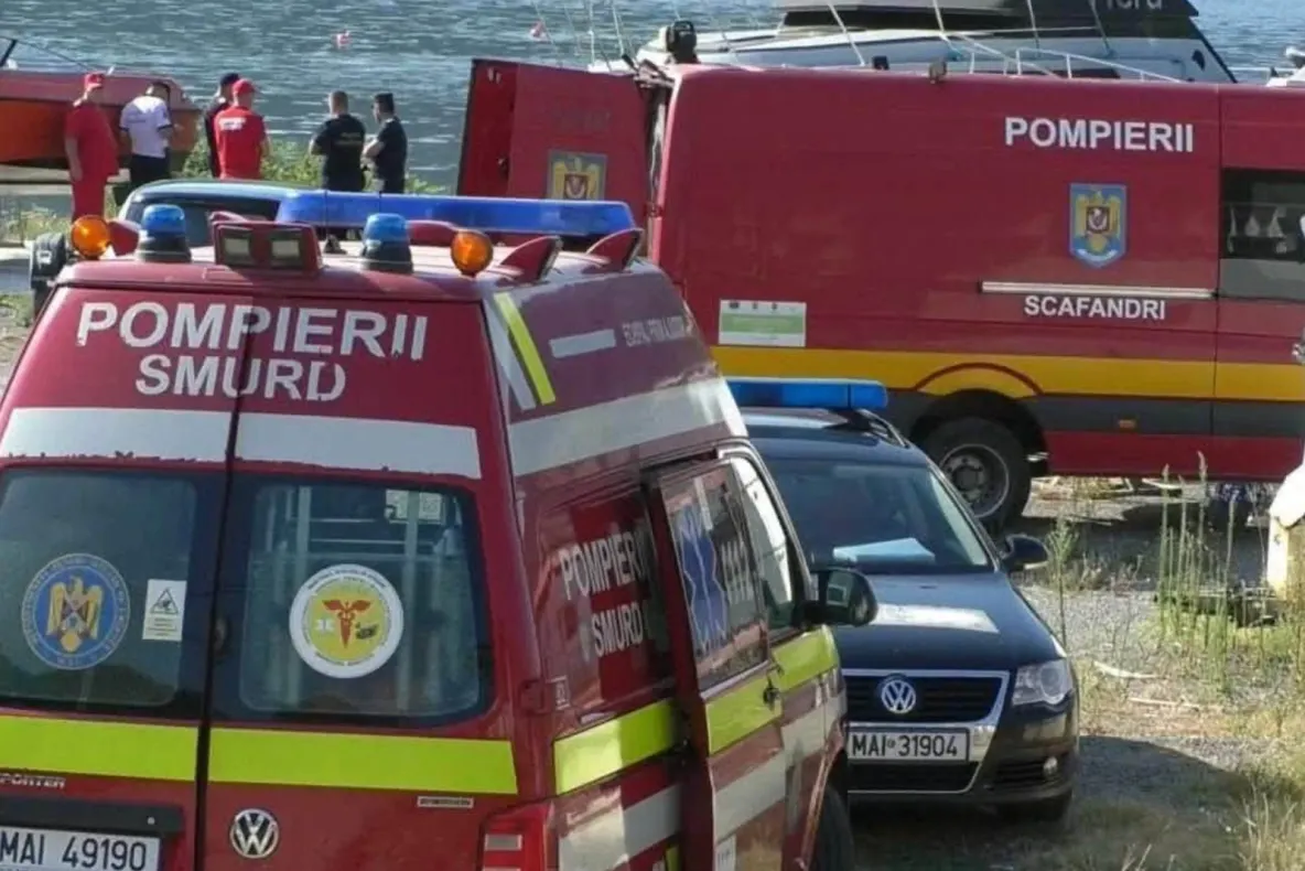 Tragedie în Călărași: Bărbatul de 25 de ani prins sub un mal de pământ în Obor a fost scos decedat