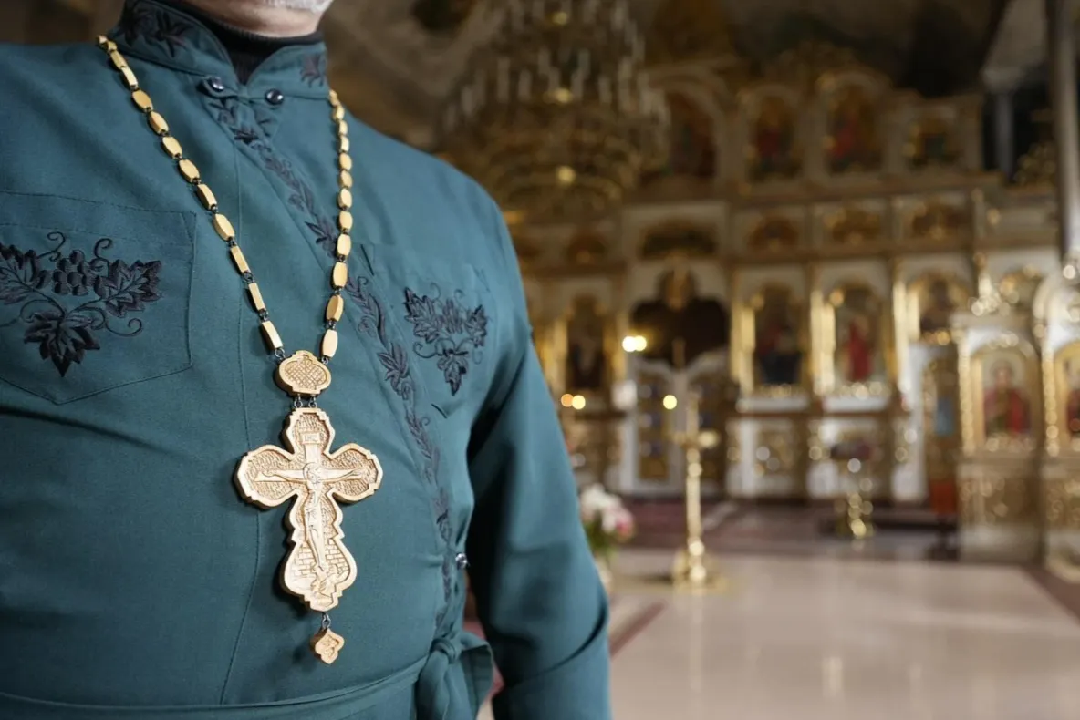 Sinodul BOR avertizează asupra grupărilor schimatice de preoți care cer donații credincioșilor