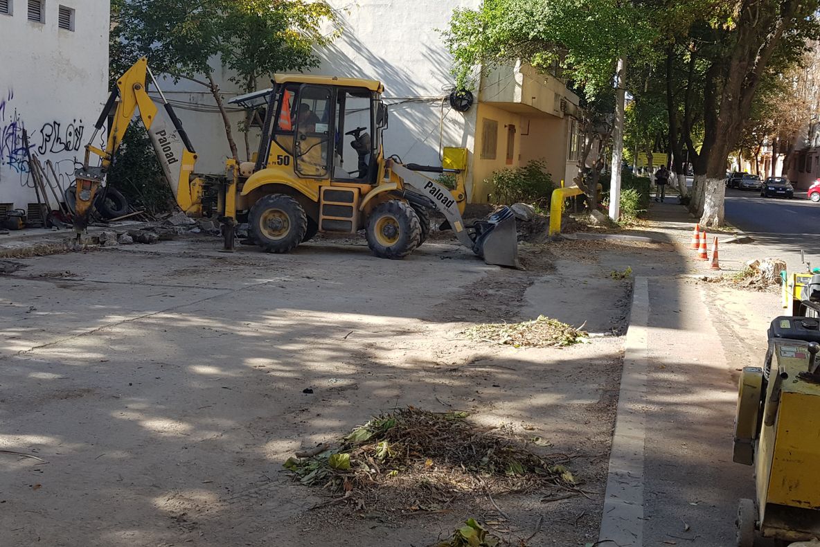 Primăria Călărași continuă amenajarea parcărilor de reședință