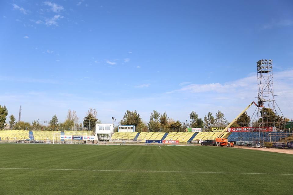 Video | Să vină FCSB! A fost aprinsă nocturna pe arena „Ion Comșa” din Călărași