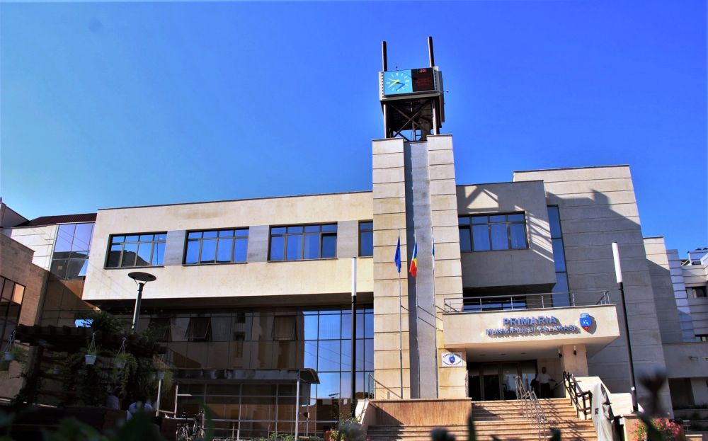 Serviciul de eliberare a buletinelor, program prelungit pentru Referendum