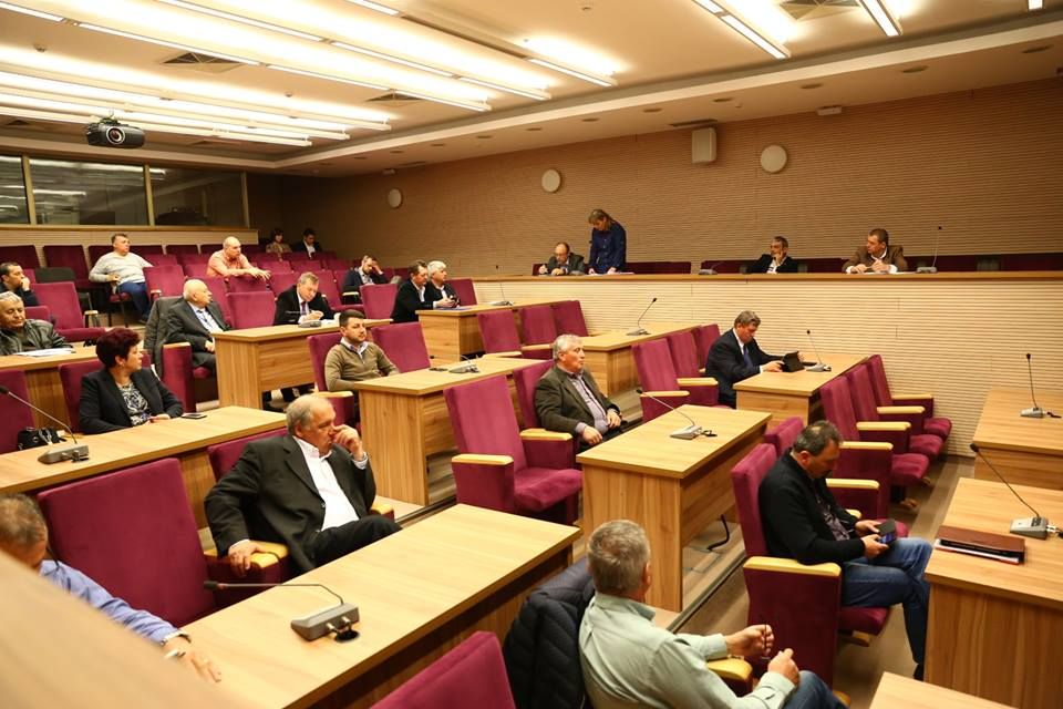 Joi vor fi repartizate, de Consiliul Județean, sumele din impozitul pe venit