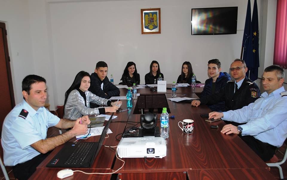 7 noi tineri s-au înscris în proiectul ”Salvator din pasiune” la ISU Călărași