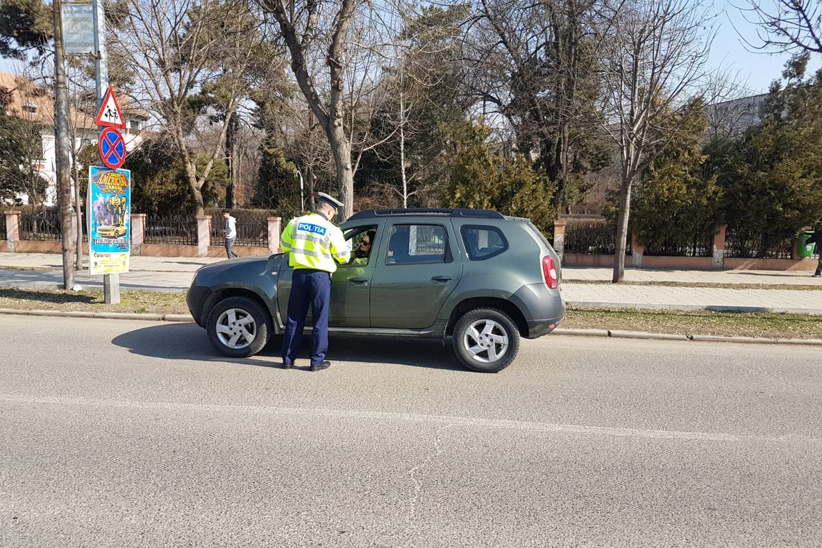 300 de persoane legitimate și 270 de autovehicule verificate în două zile, în municipiul Călărași