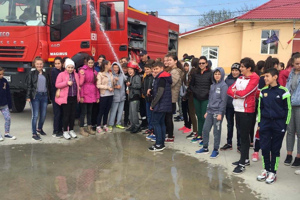 Elevii călărășeni au petrecut o săptămână alături de Salvatorii ISU