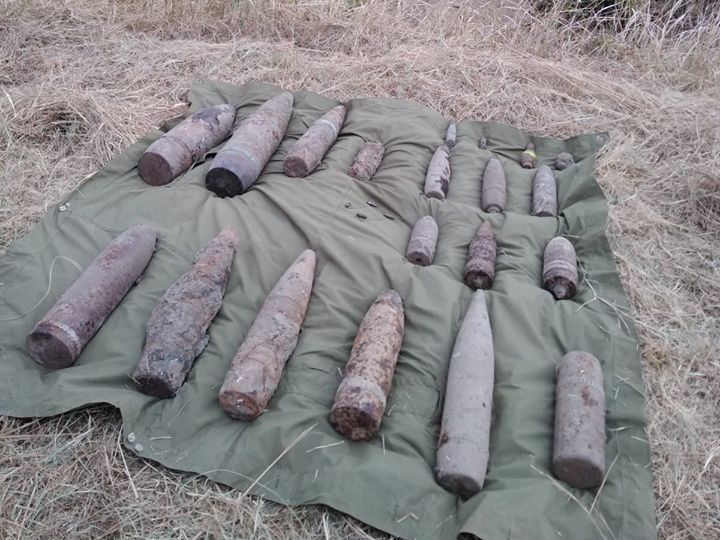 20 de elemente de muniție neexplodată, distruse de pirotehniștii ISU