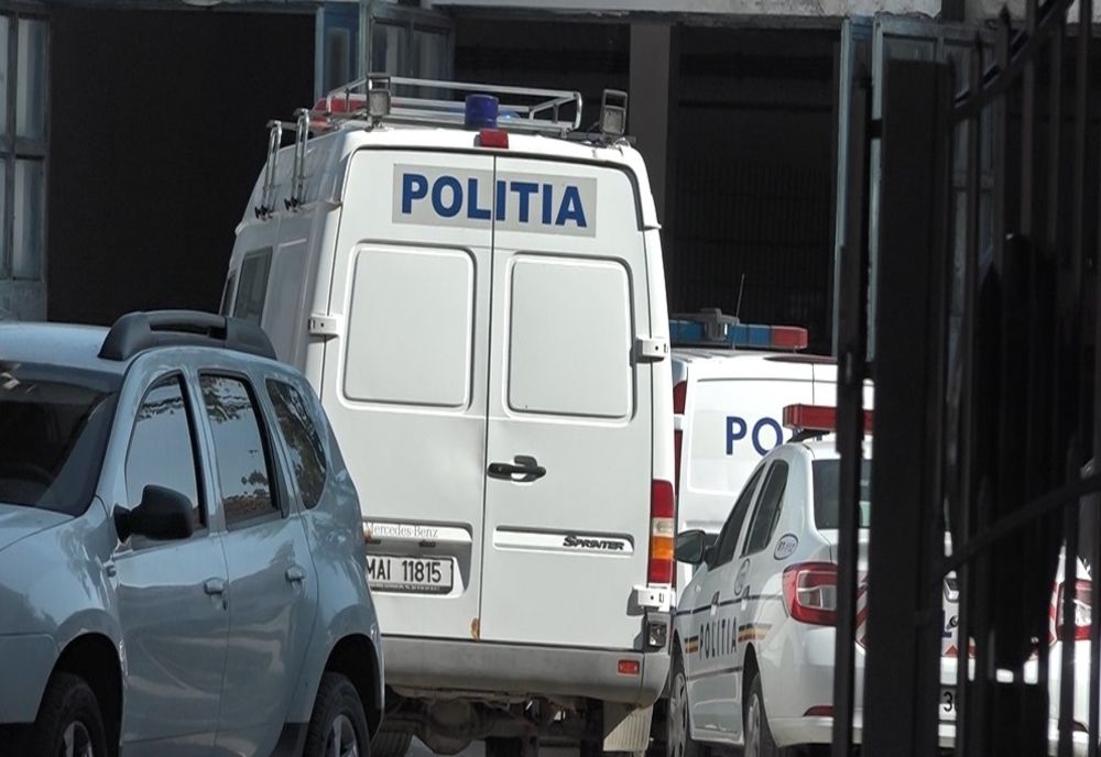 12 persoane au fost prinse în flagrant de polițiști săptămâna trecută