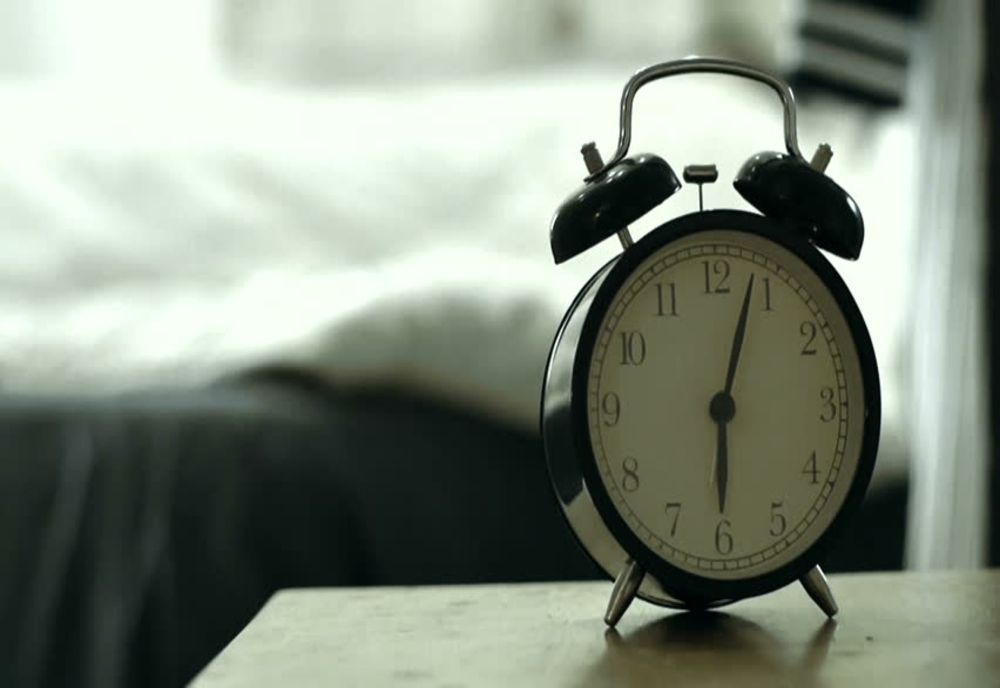 Ai nevoie de alarma ceasului dimineața? Ce fel de om ești în funcție de asta