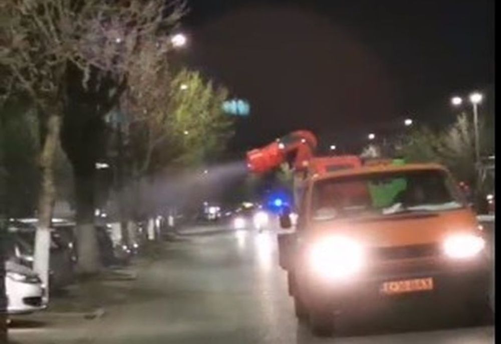 Dezinfecție cu atomizoare de mare capacitate în cartierele din Călărași