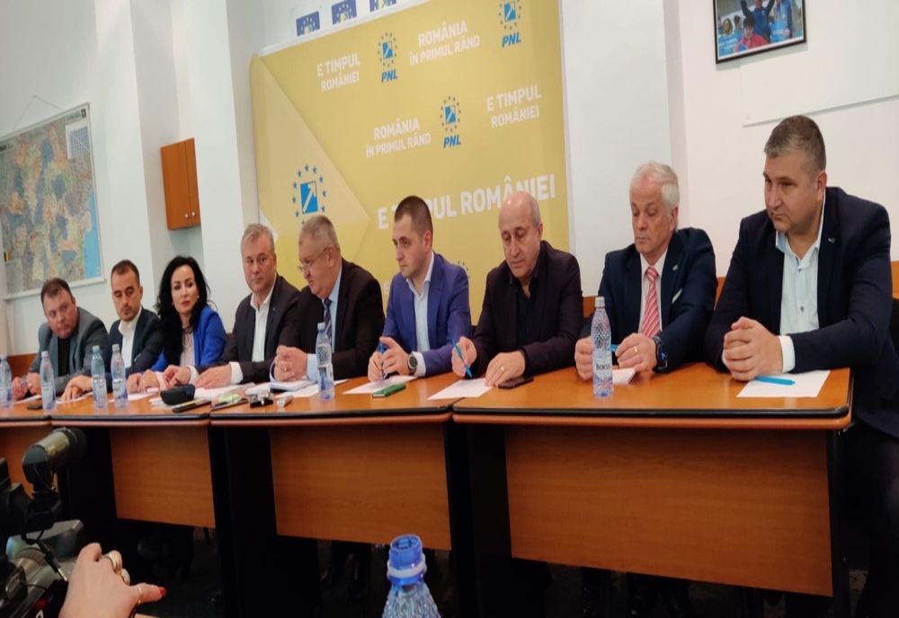 După plecările a 9 primari către PSD și liberalii au anunțat că 4 primari social democrați s-au înscris în PNL