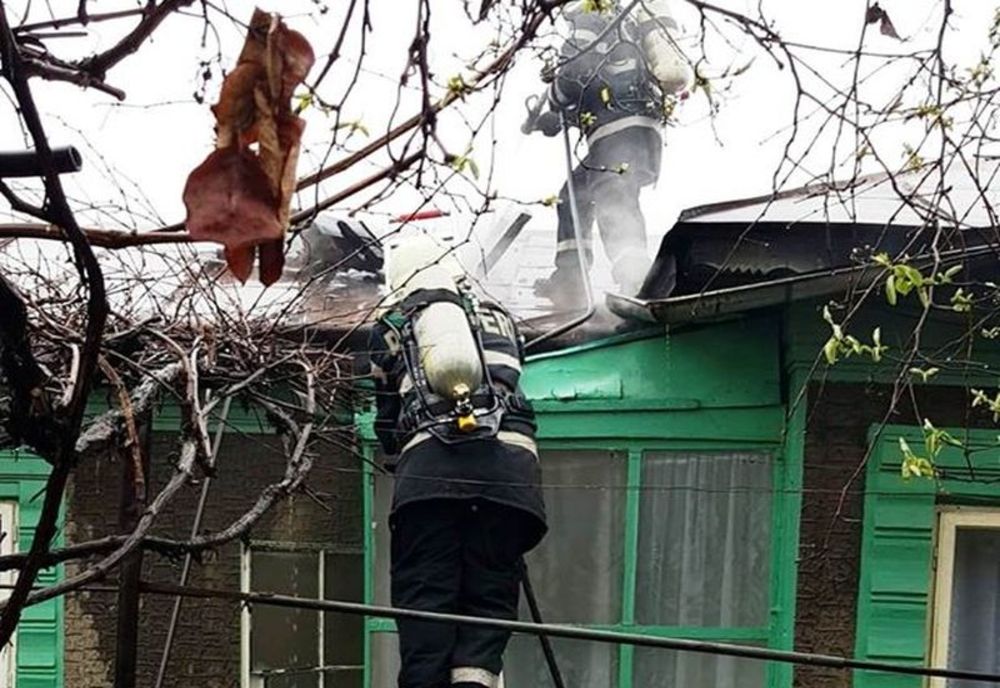 Incendiu de locuinţă în oraşul Olteniţa, pe strada Mihai Eminescu