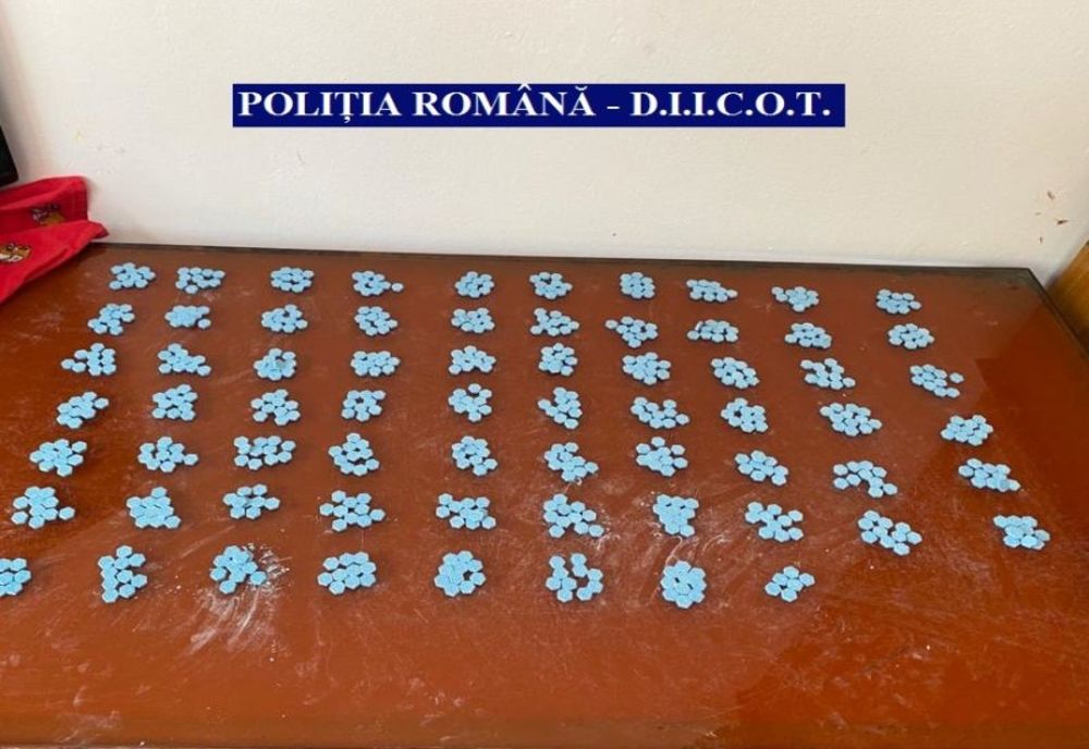 Călărășean de 31 de ani reținut pentru trafic de droguri, în urma unui flagrant