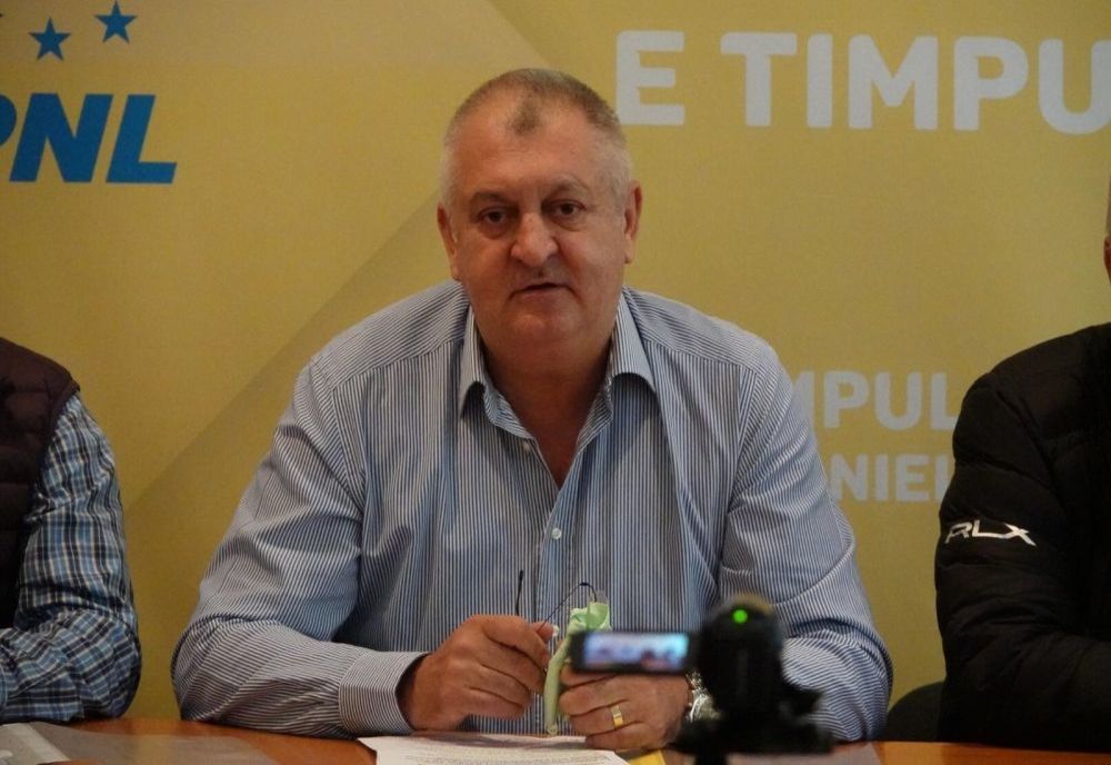 Primarul orașului Călărași și lider al organizației județene a PNL a MURIT infectat de coronavirus