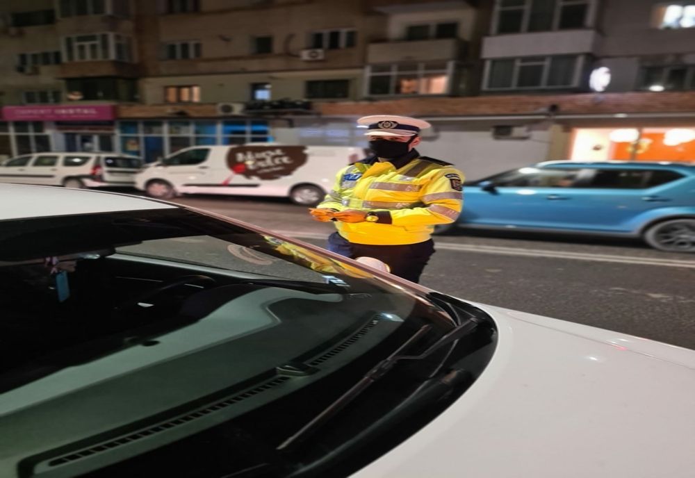 110  societăţi comerciale verificate şi peste 1000 de persoane legitimate de polițiști