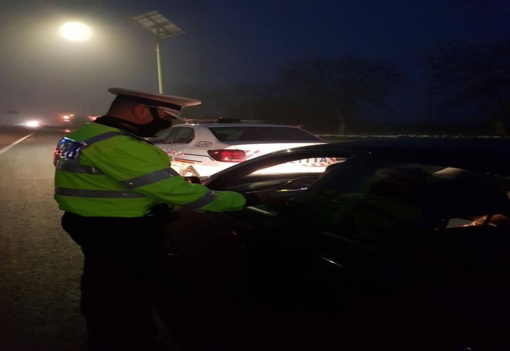 Călărășeni amendați pentru că  nu au respectat măsurile individuale de protecţie 