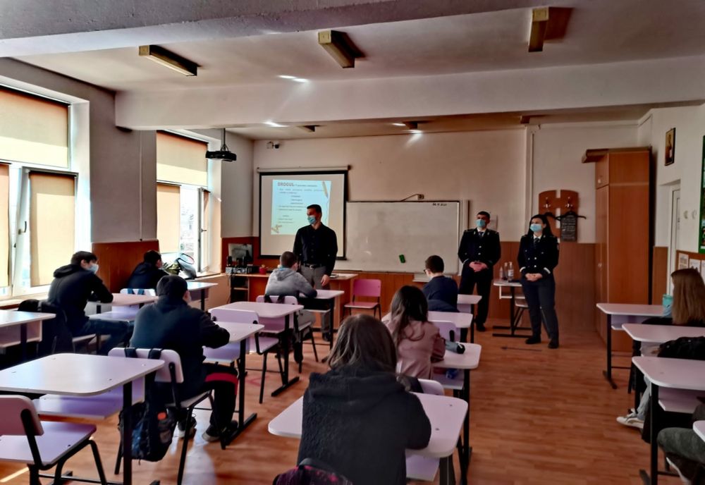 Activitate de prevenire destinată elevilor 