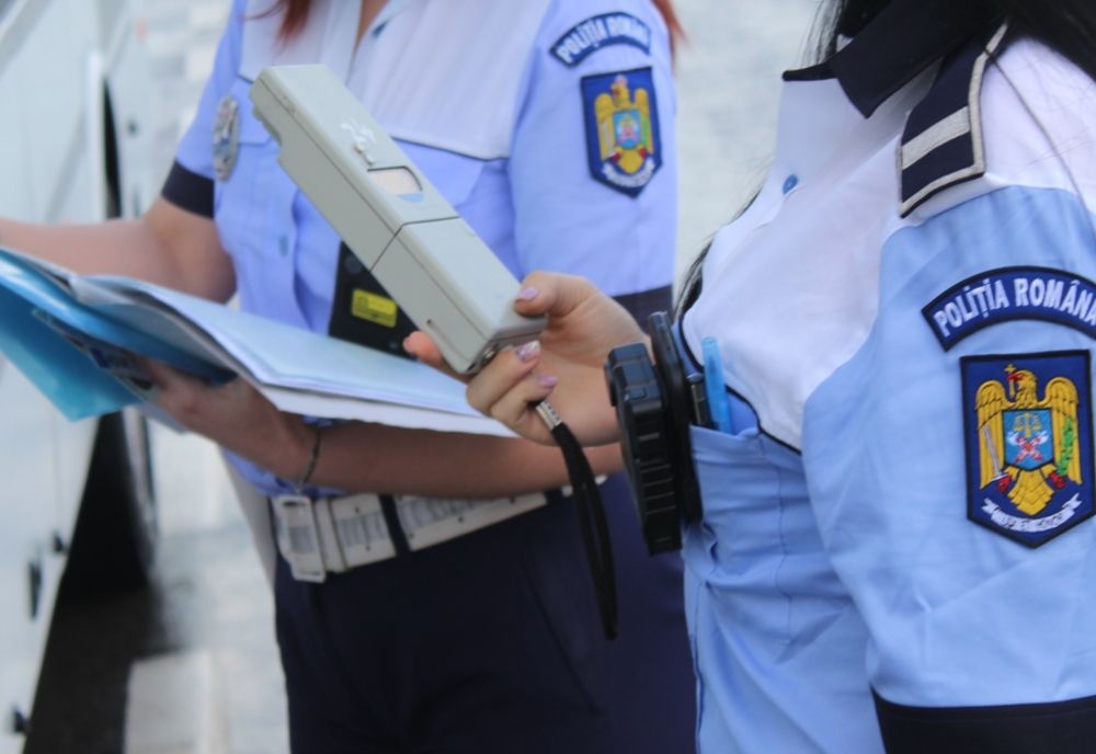 Cercetat de poliţişti pentru conducere sub influenţa alcoolului 