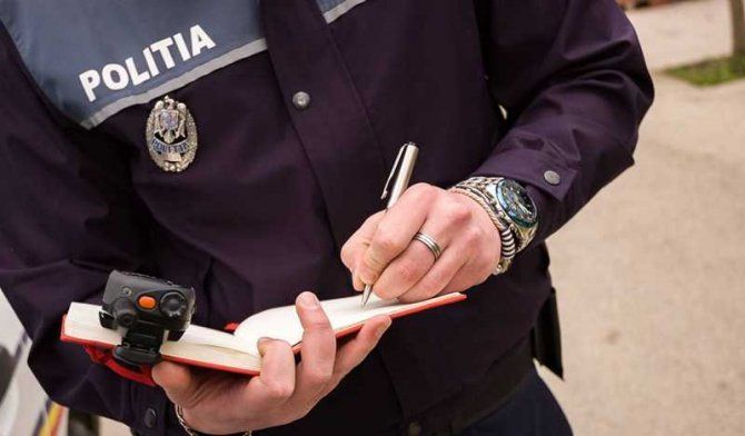 Sute de călărășeni aflați în carantină verificați de polițiști. Amenzi drastice