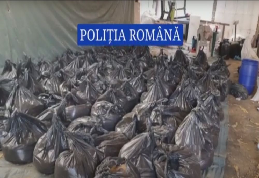 Percheziții în Călărași la persoane bănuite de contrabandă cu tutun