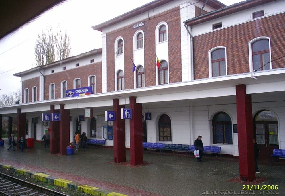 CFR: Licitaţie de 5 milioane lei fără TVA pentru servicii de consultanţă şi supervizare a unor lucrări în staţiile de cale ferată Feteşti şi Ciulniţa