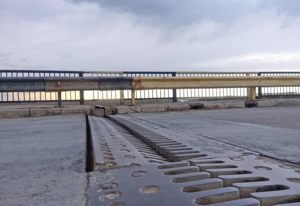 Circulație închisă pe o bandă pe podul Chiciu