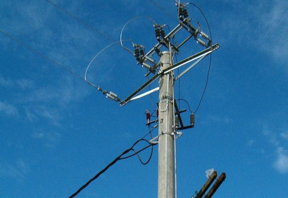 Razie în Călărași. Polițiștii pe urmele hoților de curent