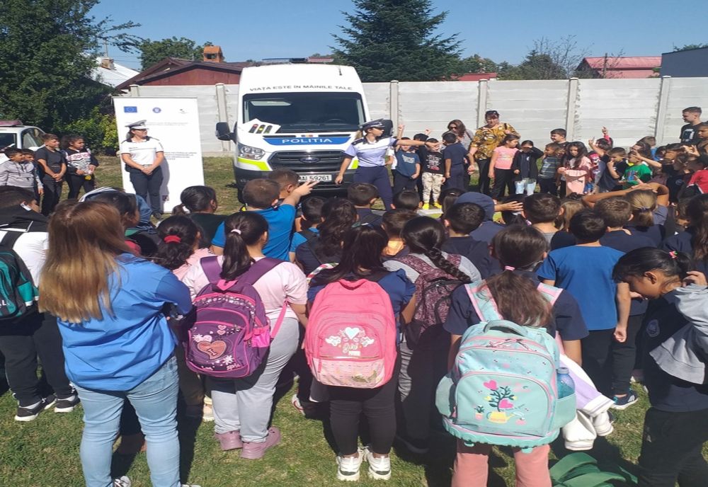 Școlile din Lehliu Gară și Fundulea în atenția polițiștilor 