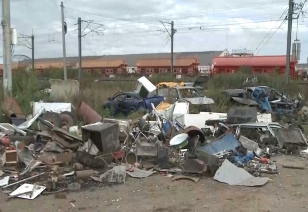 Descinderi în județul Călărași, la mai multe adrese unde sunt depozitate ilegal gunoaie