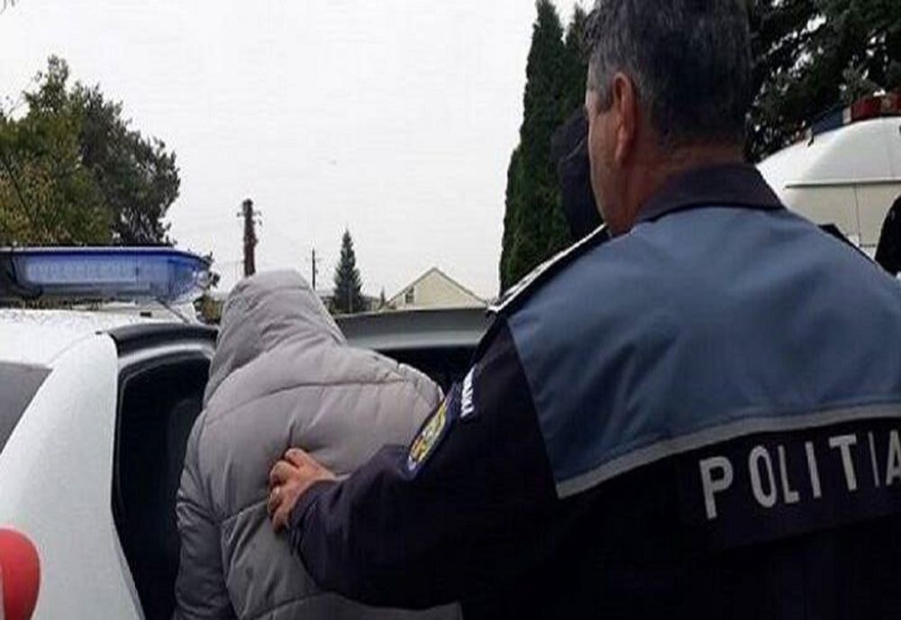 Aventuri la 19 ani. A furat o mașină și a abandonat-o pe camp