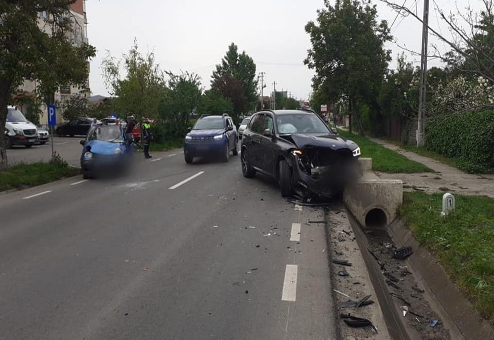 FOTO Accident teribil cu victime încarcerate în Fundulea