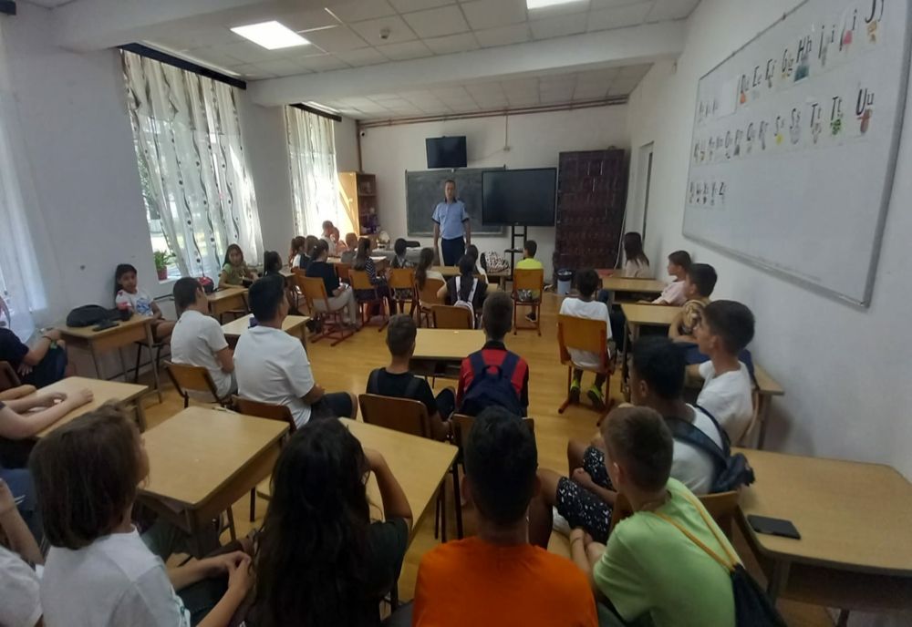 Polițiștii la Școala de Vară din Curcani