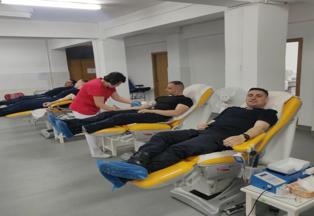 CEI CU SEMNE ALE UNEI INFECŢII RESPIRATORII SUNT RUGAȚI SĂ NU SE PREZINTE SĂ DONEZE SÂNGE