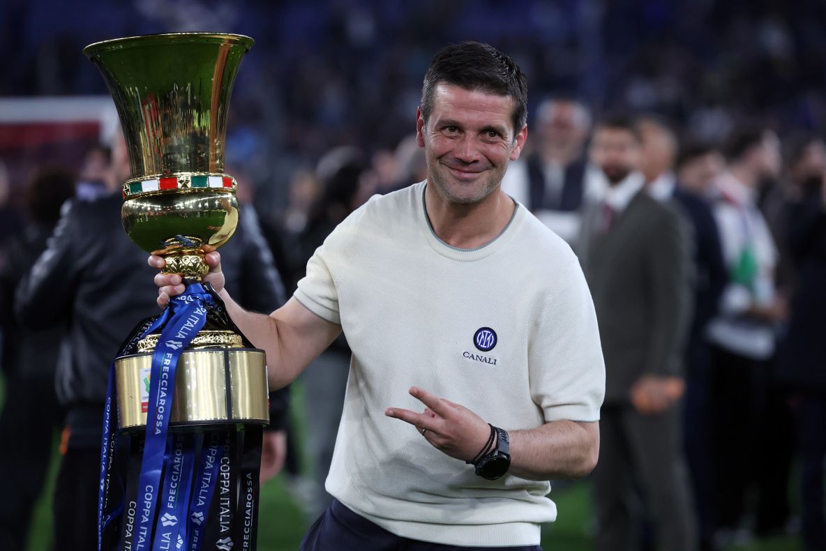 „Mister Double” Chivu, elogiat de presa italiană după sezonul de vis cu Inter